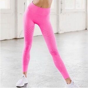 NWOT. Free People Movement Ecology Cutout Design Leggings in Tropical Pink. S